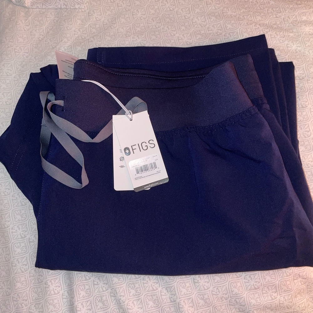 FIGS scrub pants Livingston